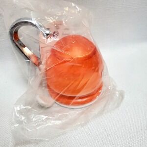 Orka~Reusable Vacuum Suction Cup Hooks~Holds Up To‎ 17lbs~NEW!
